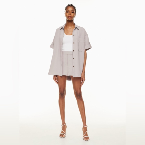 Like New Aritzia Wilfred Era Shirt